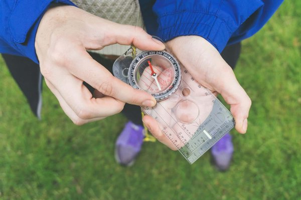 Comment organiser une visite des villages historiques en Transylvanie?